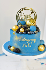Ягодный торт мужу, парню на день рождения синий с ягодами и топпером "Happy birthday"