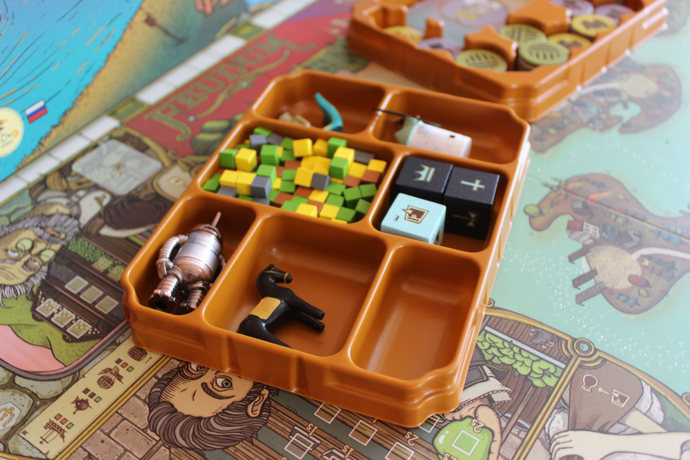 Органайзер GameTrayz для игры «Феод»-16315-crowdgames.ru-8