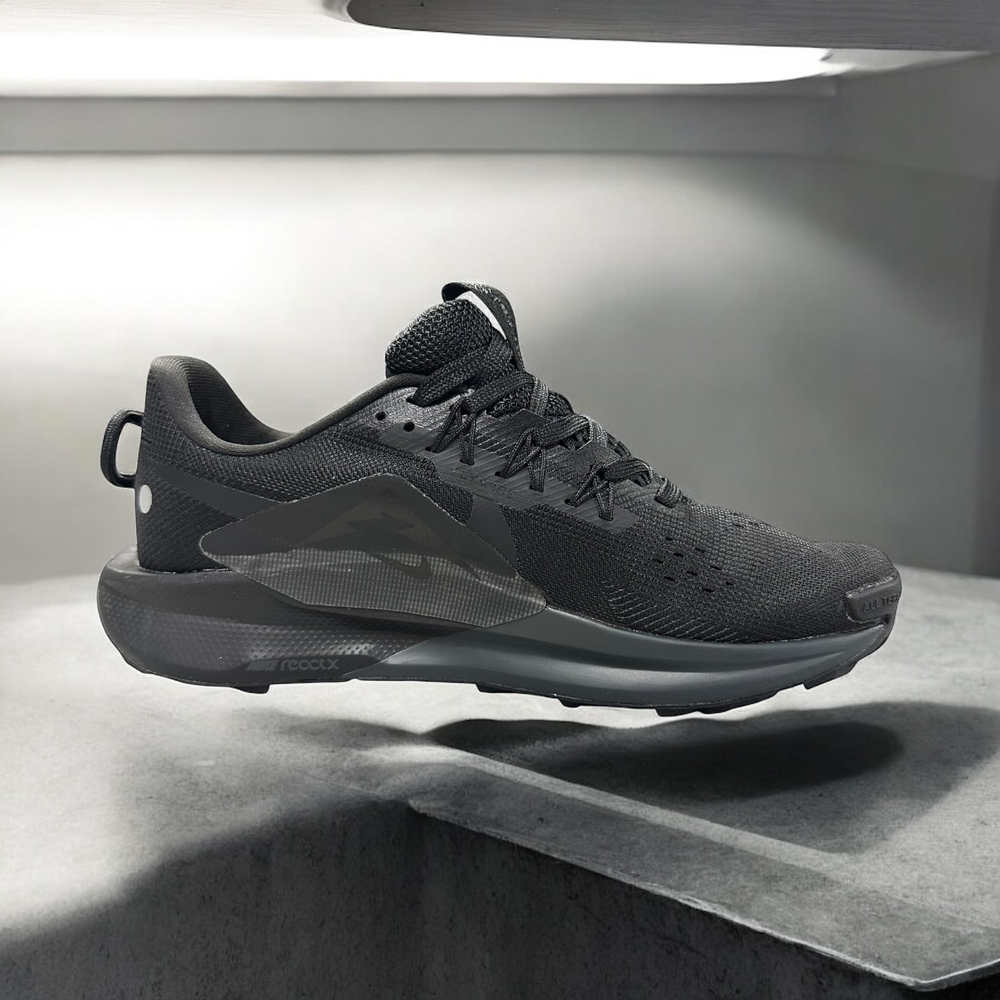 Nike Pegasus Trail 5 • Black Gray