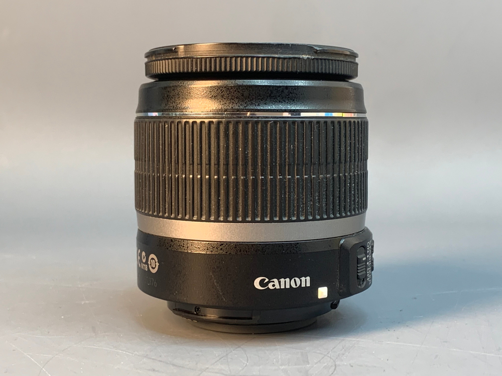 Canon EF-S 18-55mm 3.5-5.6 IS II нерабочий