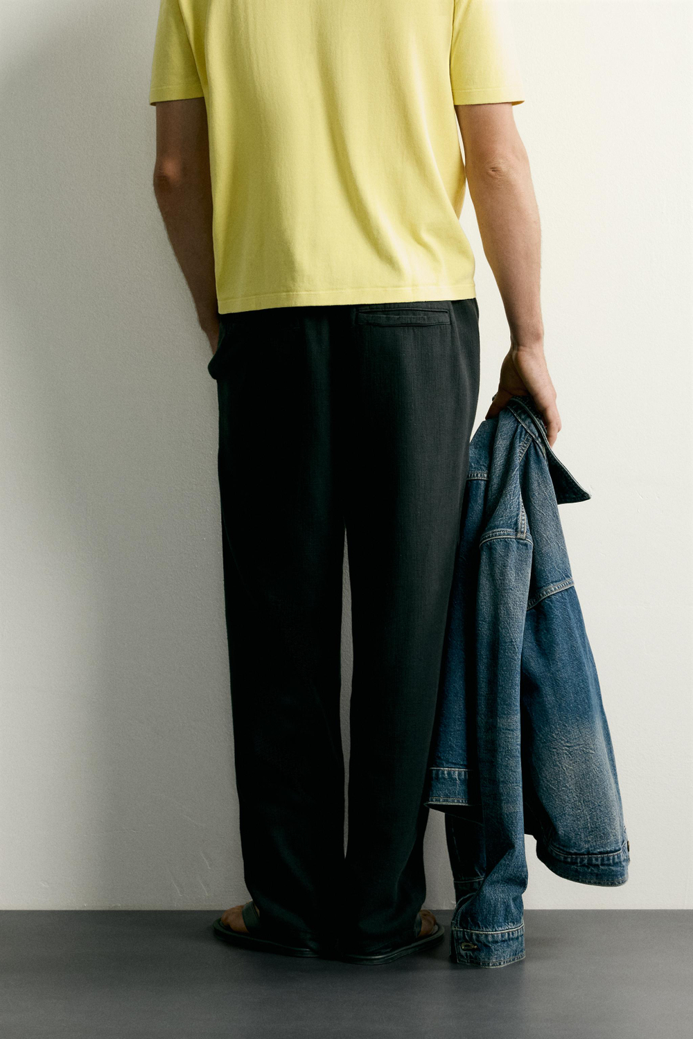 БРЮКИ RELAXED FIT ИЗ РЕЛЬЕФНОЙ ТКАНИ — ZARA · 4676/307