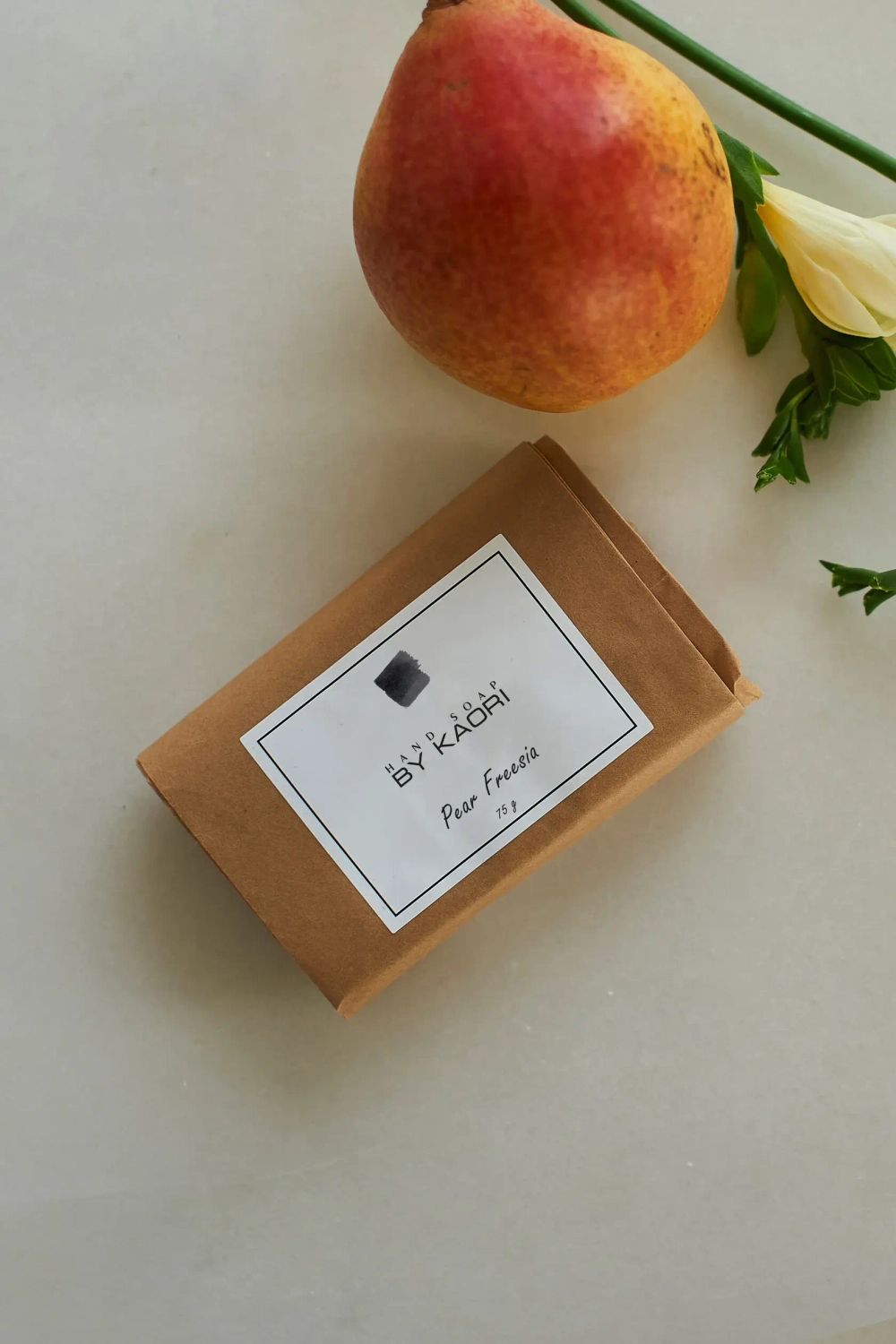 Твёрдое мыло ГРУША ФРЕЗИЯ (PEAR FREESIA)