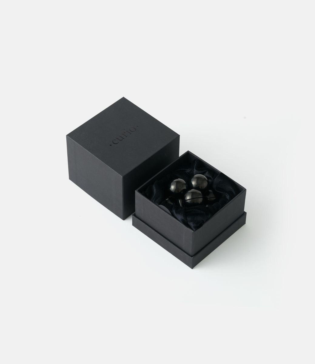 Curio Puzzles Atom Black — механическая головоломка
