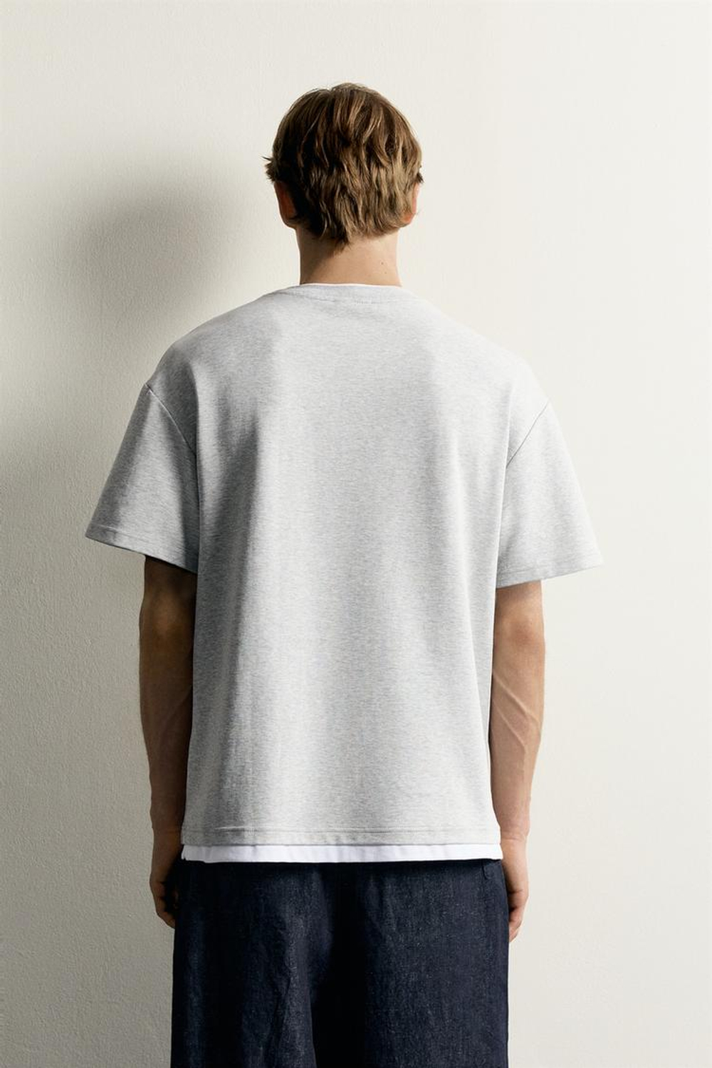 ZARA ФУТБОЛКА RELAXED FIT С КОНТРАСТНЫМИ ДЕТАЛЯМИ, СЕРЫЙ МЕЛАНЖ