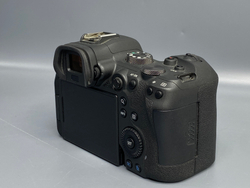 Canon EOS R6 — 45 000 кадров