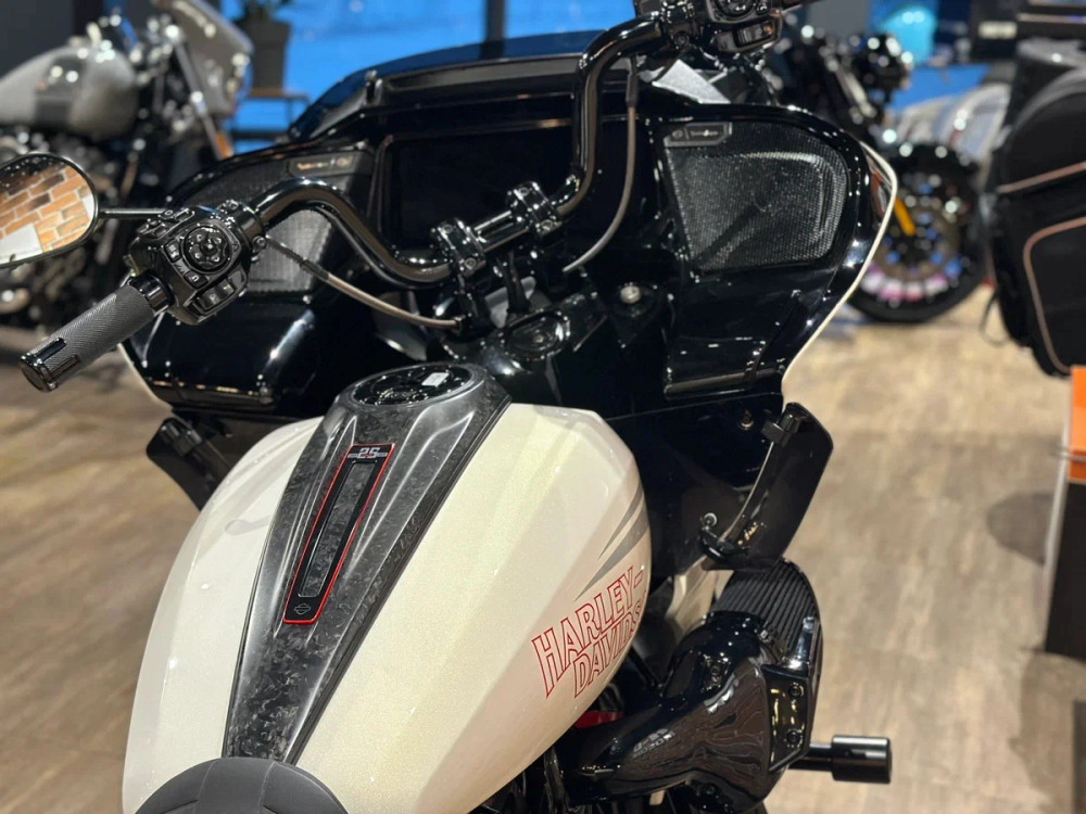 Harley-Davidson CVO Road Glide ST