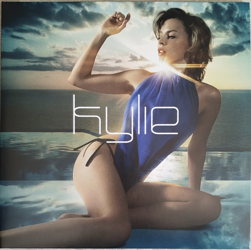 Kylie Minogue - Light Years