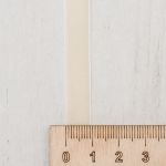 Лента бархатная (тесьма) 09.0 мм / 32.9±2 метров, 0081-1006, 28 сливочный