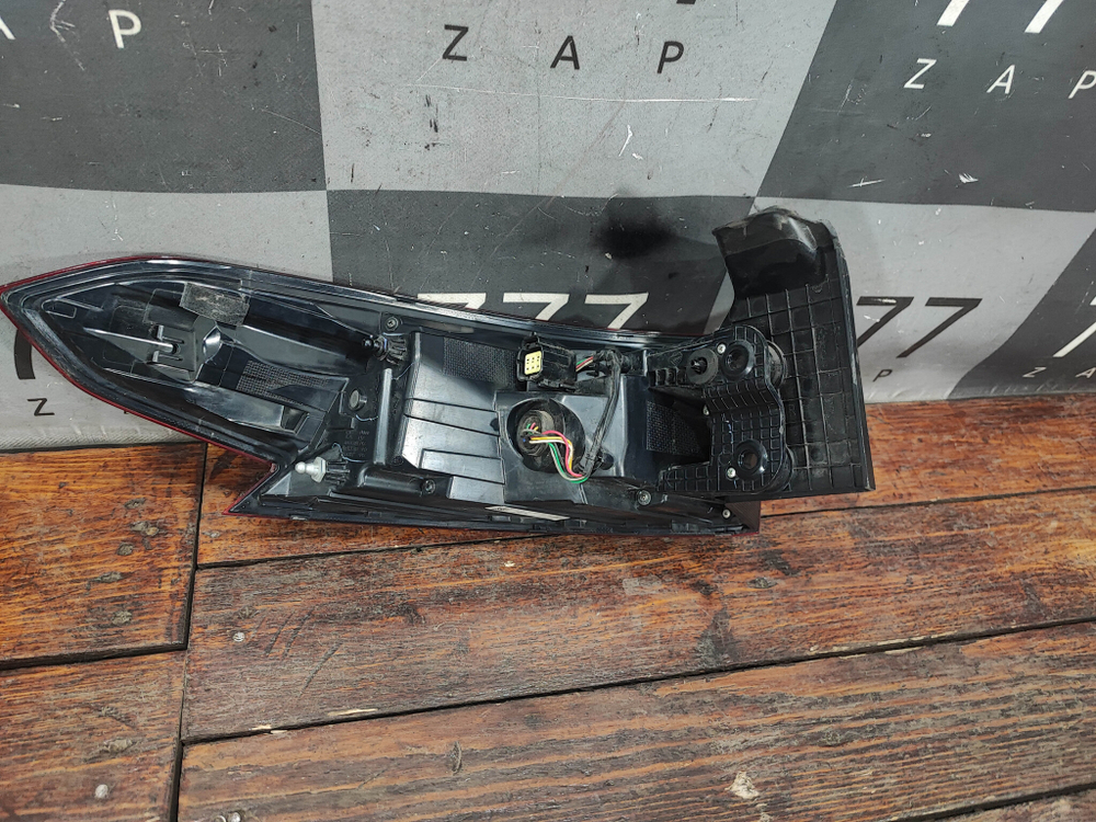 Фонарь задний правый LED Haval F7 1 19-24 Б/У Оригинал 4133102XKQ00A