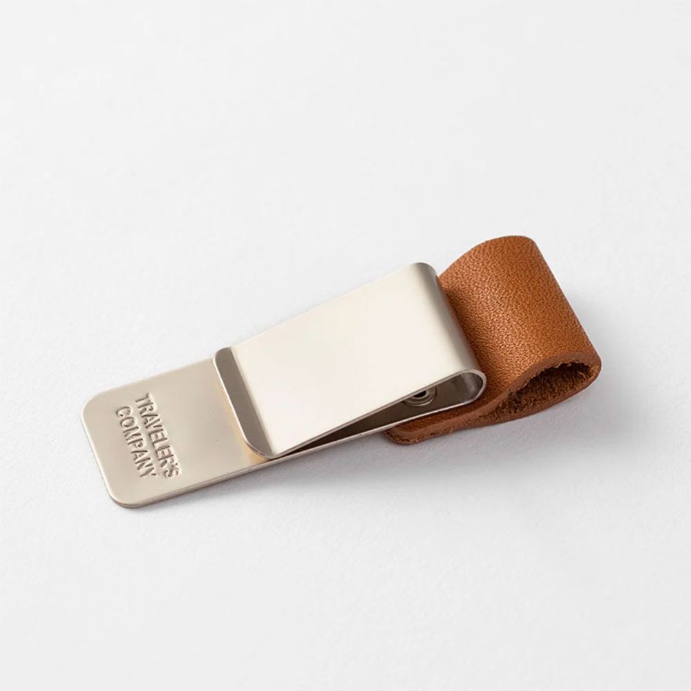 петля для ручки Traveler’s Company (14367-006-Medium)