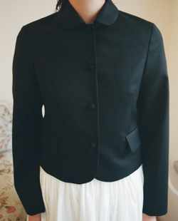 Esha jacket in black