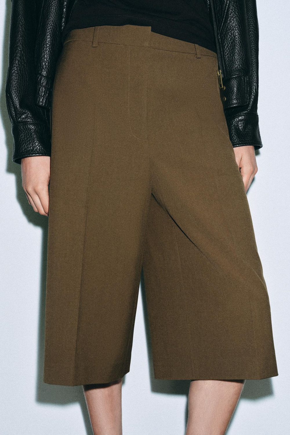 ZARA ШОРТЫ ИЗ СМЕСОВОЙ ШЕРСТИ — ZW COLLECTION, ХАКИ