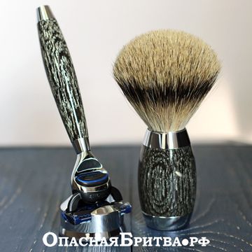 Бритвенный набор MUEHLE EDITION 3, барсучий ворс высшей категории Silvertip, бритва Fusion, мореный дуб, стерлинговое серебро