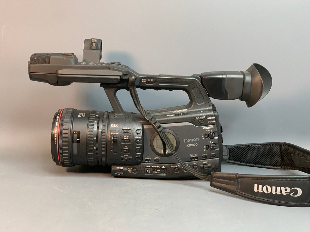 Canon XF300