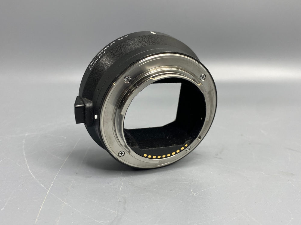 Sigma Mount Converter MC-11 EF-E
