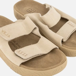 Сандалии Veja Etna Suede Sandal