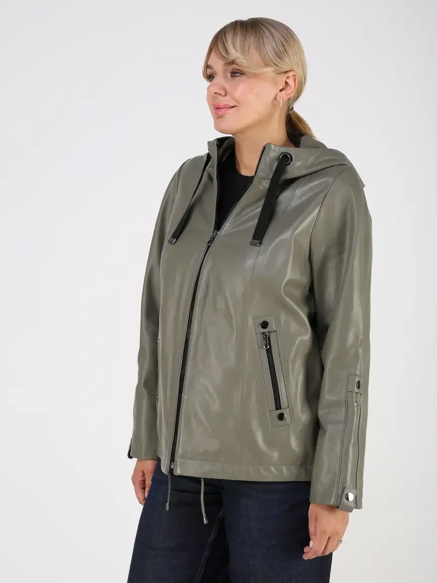 Кожаная куртка демисезонная с капюшоном