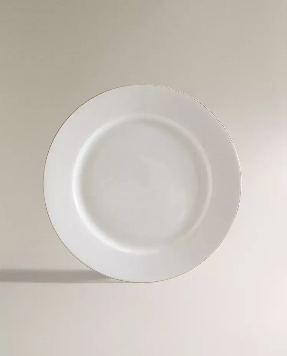 ZARA HOME ТАРЕЛКА ИЗ КОСТЯНОГО ФАРФОРА С КОНТРАСТНОЙ КРОМКОЙ, ЗОЛОТИСТЫЙ