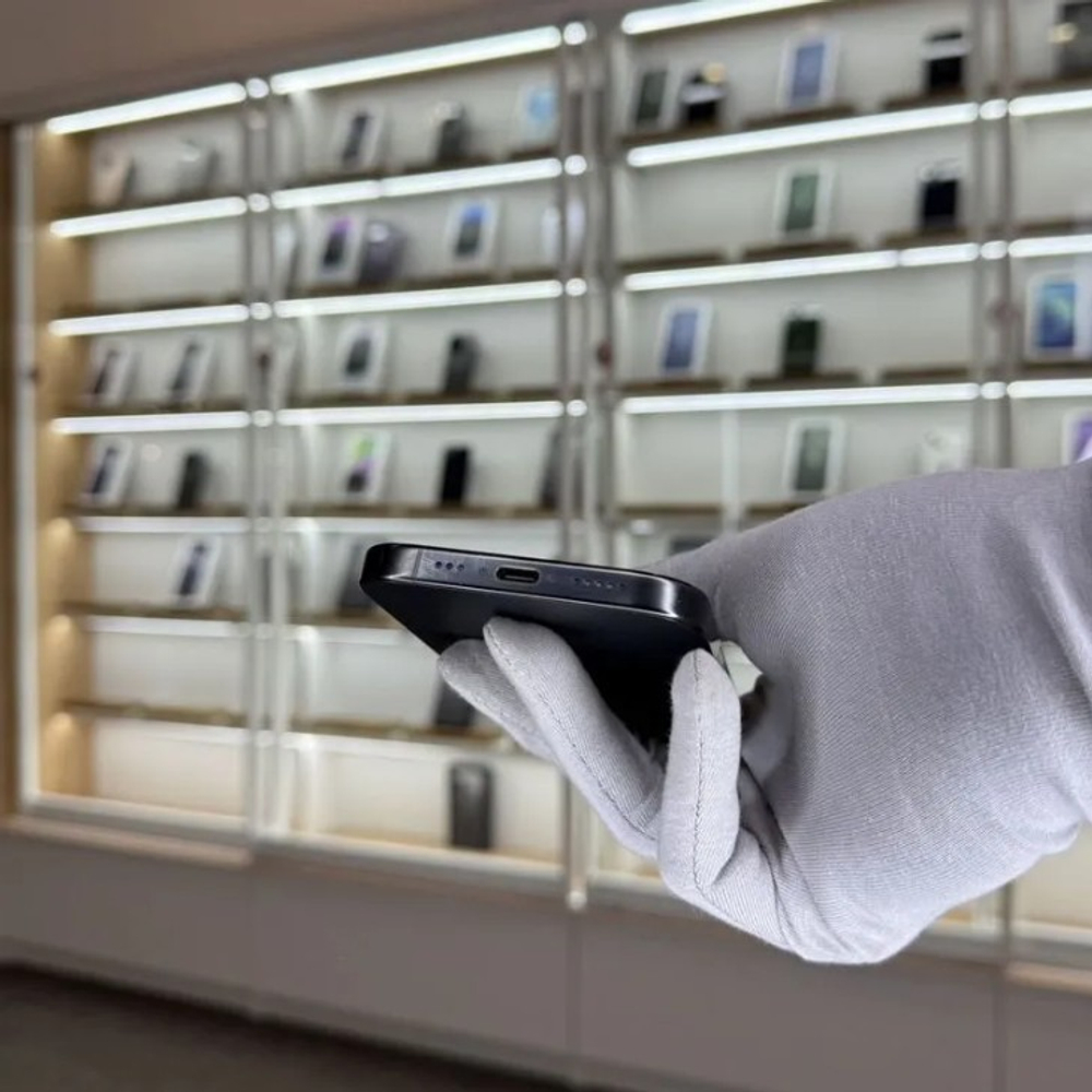 iPhone 16 Pro, 128 ГБ б/у