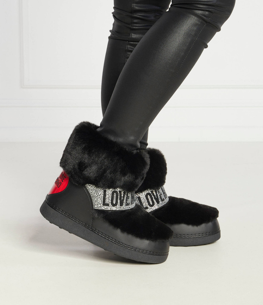 Утепленное угги Love Moschino - черный(JA24202G0HJW0)