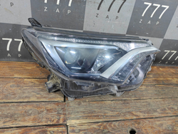 Фара правая галоген Toyota RAV4 IV (XA40) 15-19 Б/У Оригинал 8113042650
