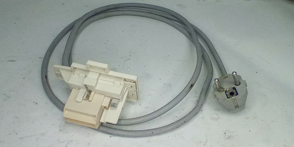 2 Сетевой фильтр посудомоечной машины Bosch 5600041006 б/у
