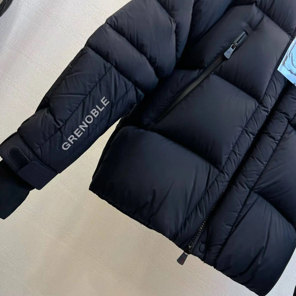Пуховик Moncler Grenoble