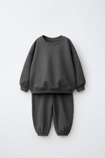 ZARA КОМПЛЕКТ ИЗ ТОЛСТОВКИ И БРЮК-ДЖОГГЕРОВ, АНТРАЦИТОВО-СЕРЫЙ