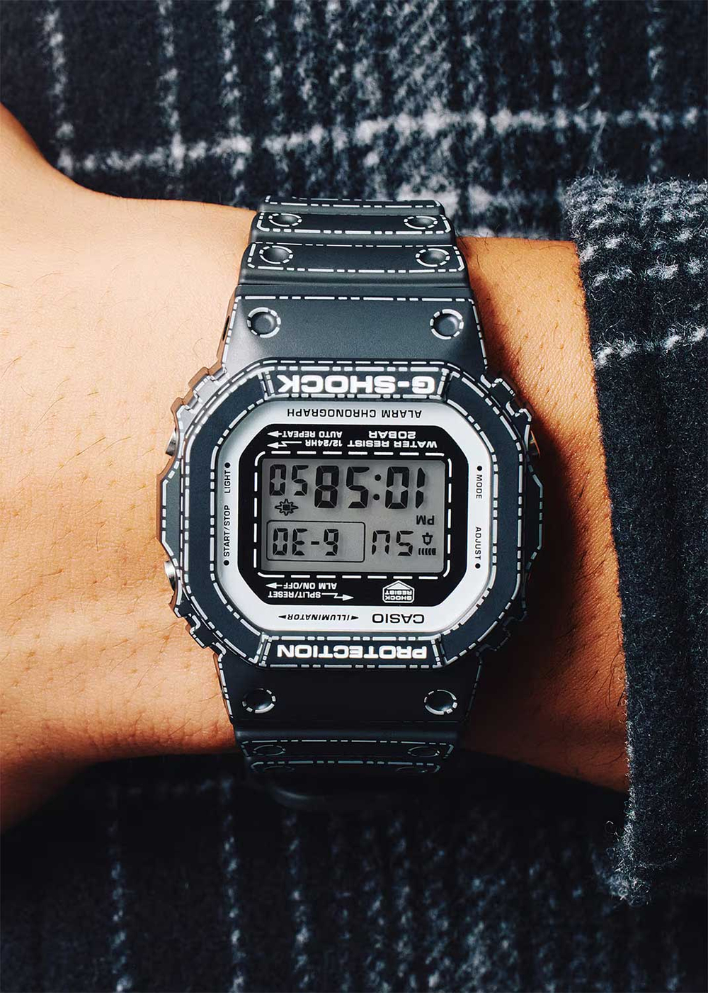 Часы Casio DW-5600RGM-1