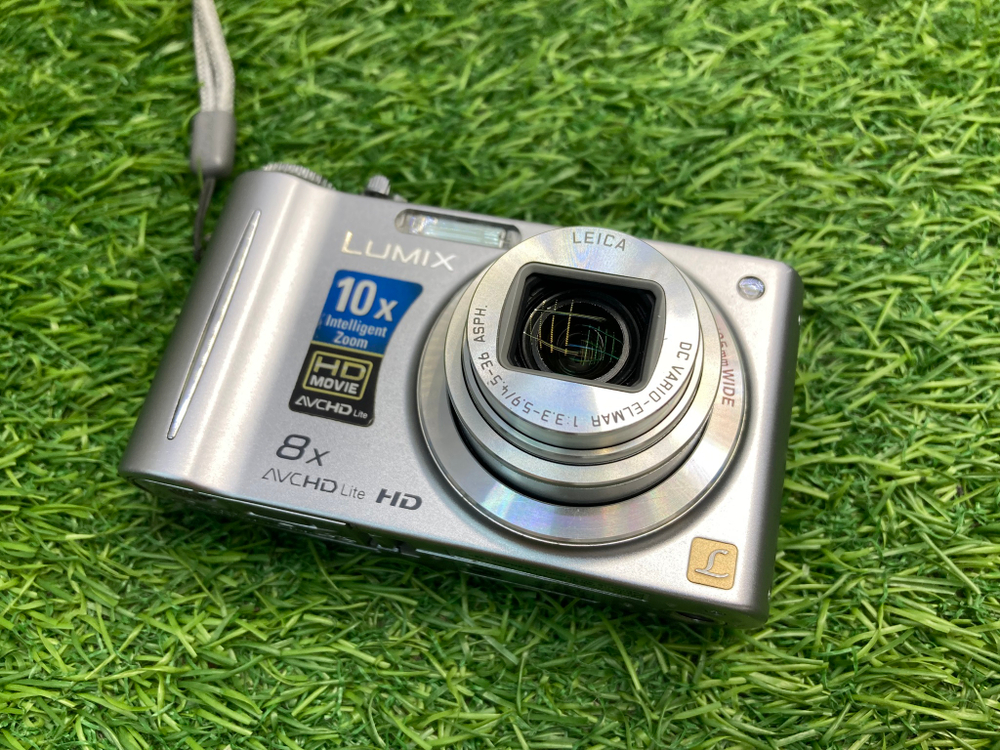 Panasonic Lumix DMC-ZX3