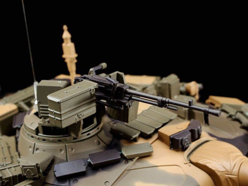 Радиоуправляемый танк Heng Long V7.0 2.4G RTR масштаб 1:16 - HL3938-1