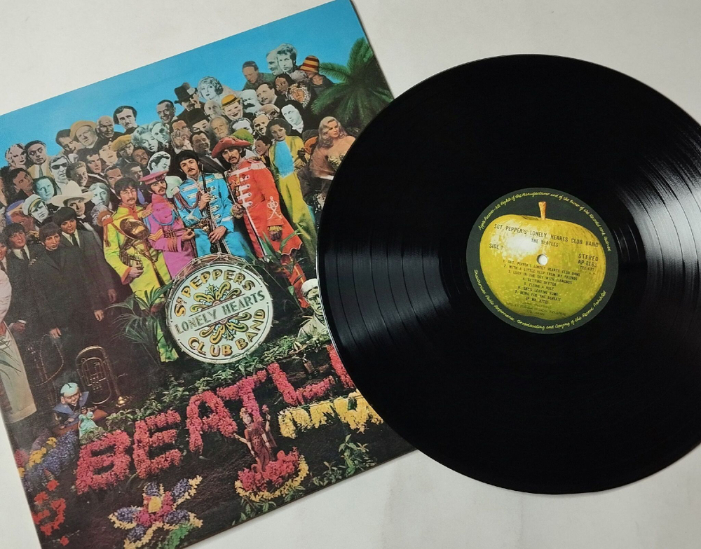 Винтажная виниловая пластинка LP The Beatles Sgt. Pepper Lonely Hearts Club Band (Japan 1974) (No obi)