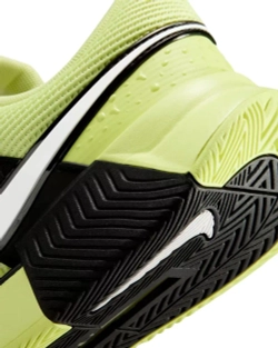 Женские теннисные кроссовки Nike Zoom GP Challenge 1.5 Premium - black/light lemon twist/white