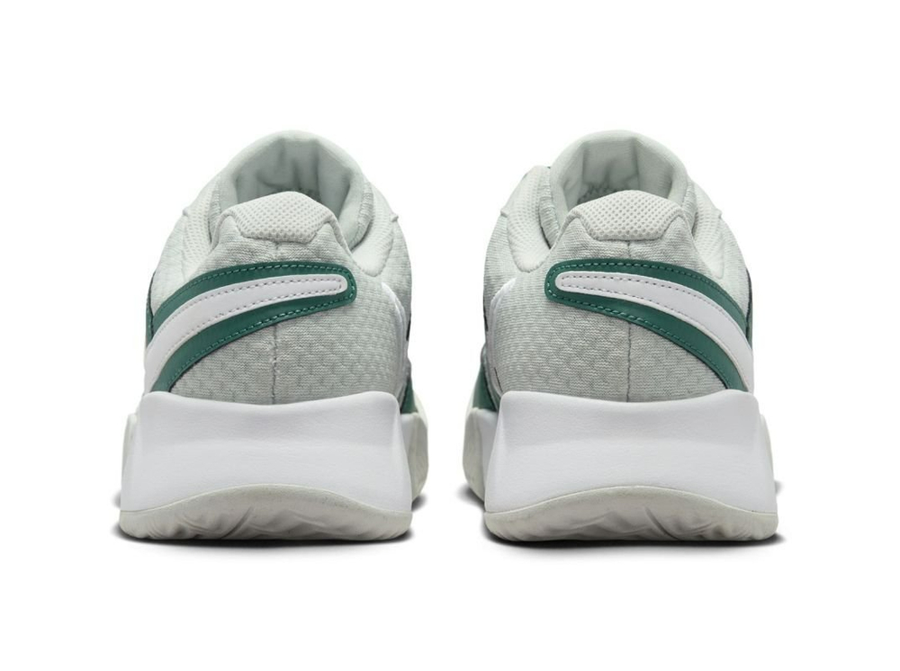 Кроссовки для тенниса Женские NIKE COURT LITE 4 для всех покрытий
