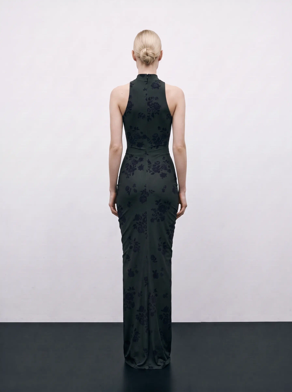 Иви макси (Ivy maxi), платье макси из темно-зеленого бифлекса с черными цветами