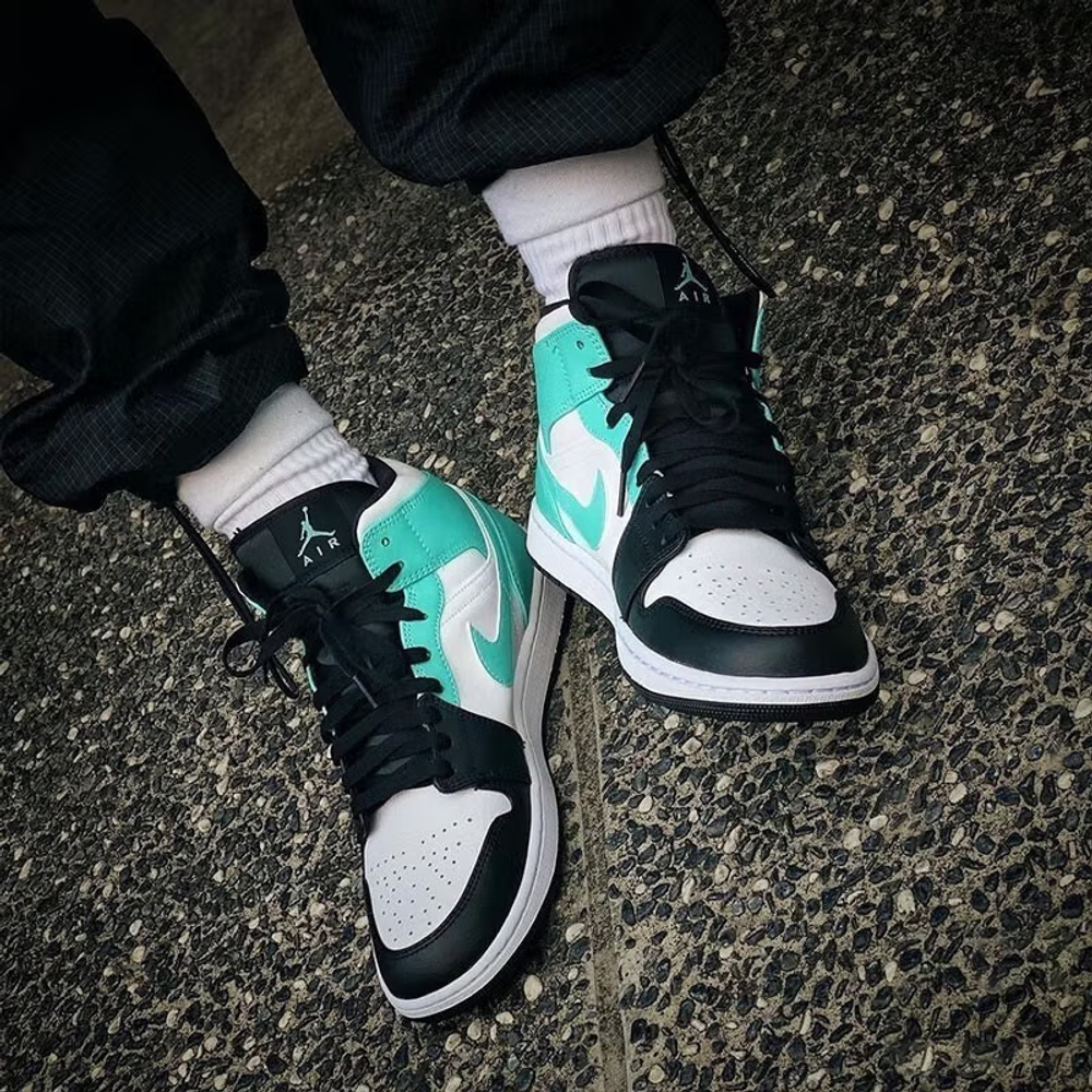 Jordan 1 Mid Tropical Twist Igloo GS