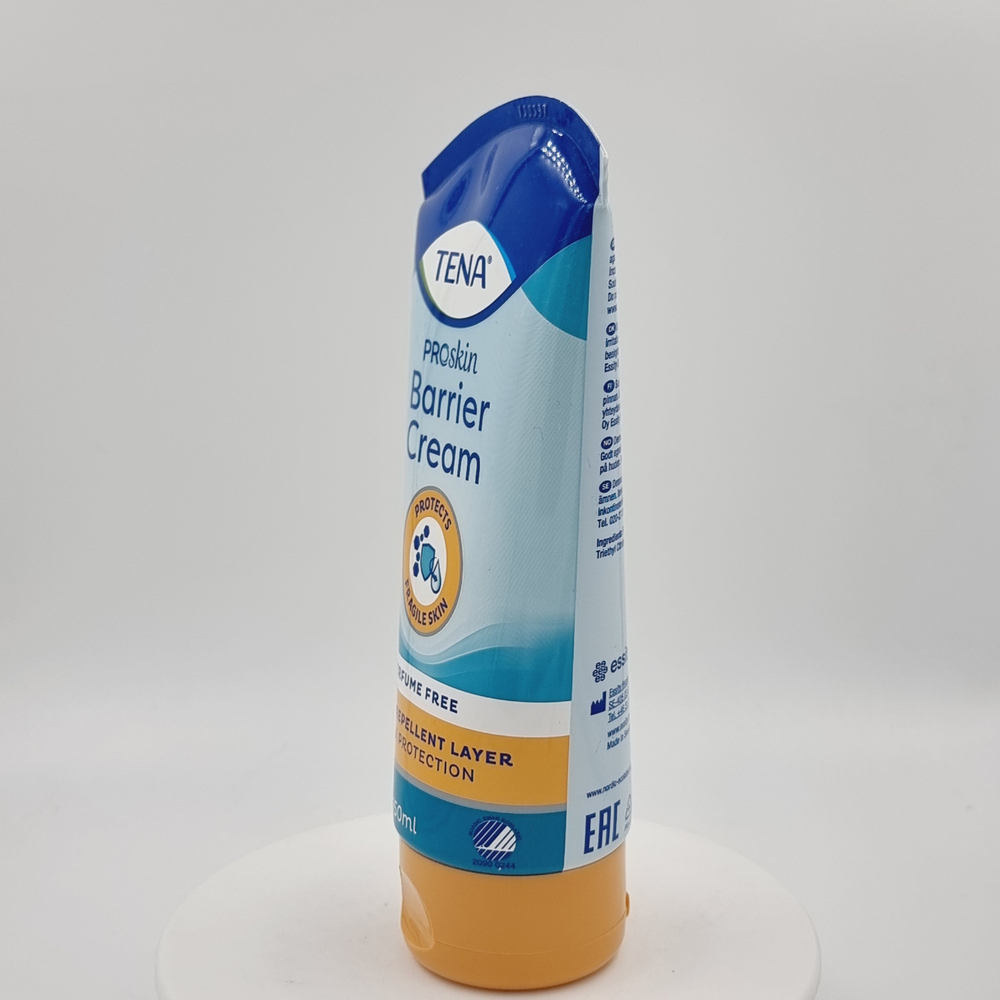 TENA ProSkin Barrier Cream защитный крем для кожи с маслом канолы и витамином Е, без запаха, 150 мл (из Финляндии)