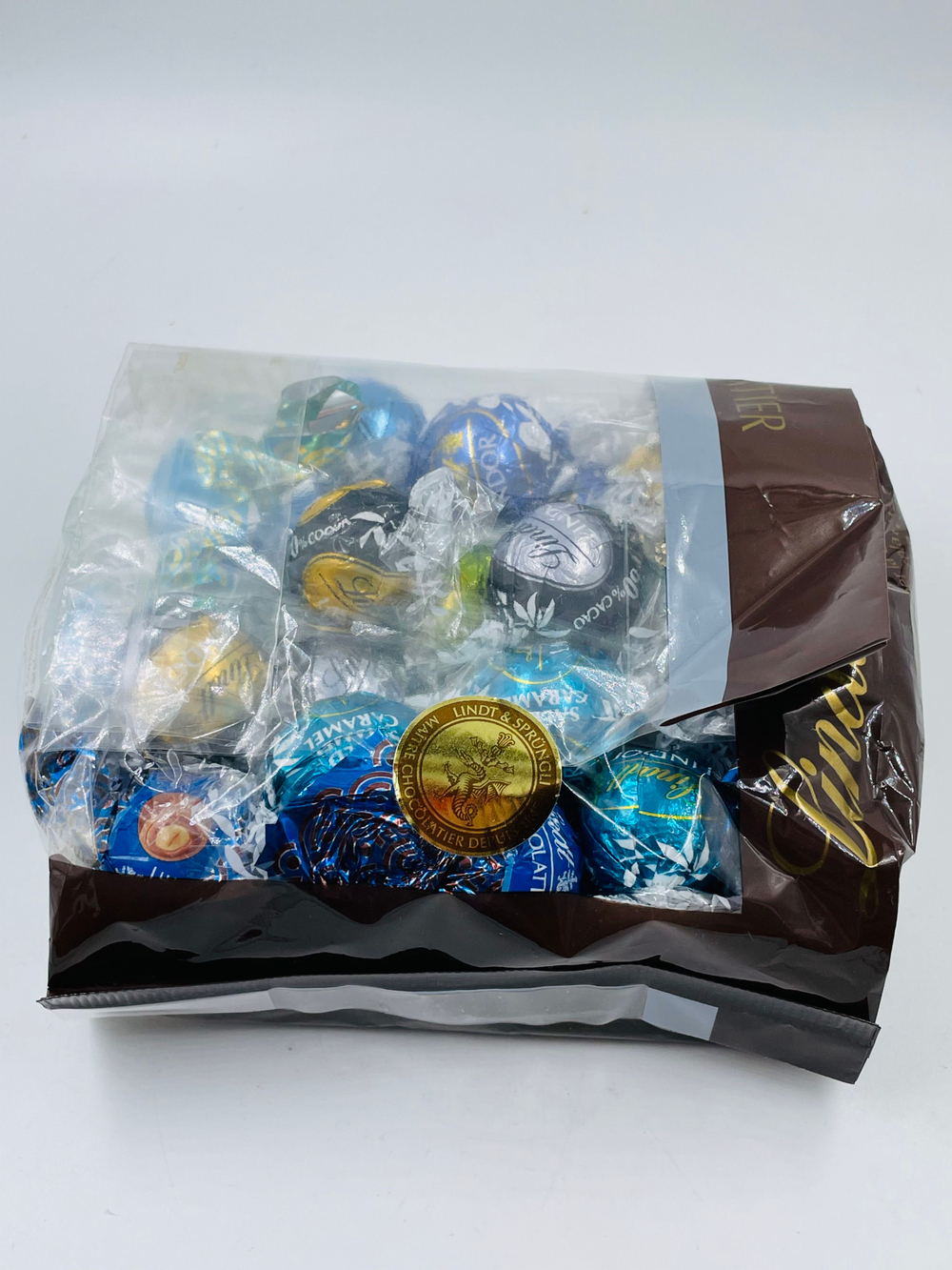 Шоколадные конфеты Lindt LINDOR ассорти 520 г