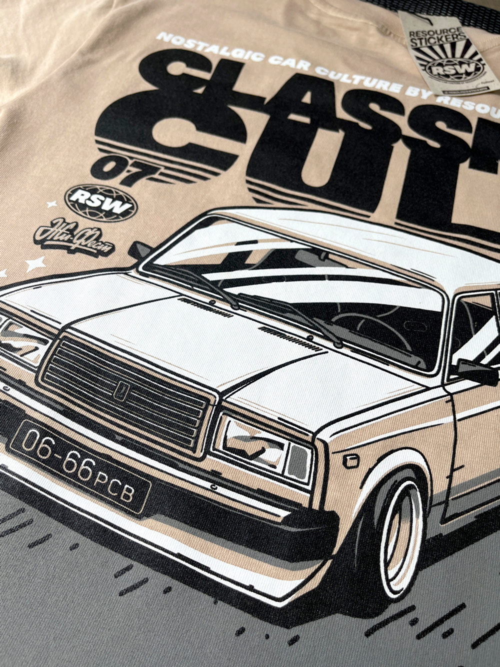 Футболка Classic Cult 2107