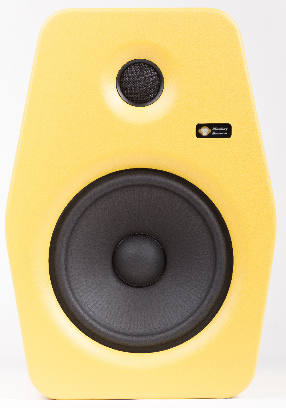 Monkey Banana Turbo 8 banana Студийный монитор 8', шелковый твиттер 1', LF 80W, HF 30W, балансный вход, S/PDIF-вход, S/PDIF Thru