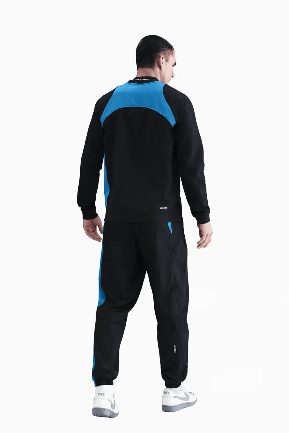 Кофта Nike Atletico Madrid 25/26 Total 90 Crew - черный