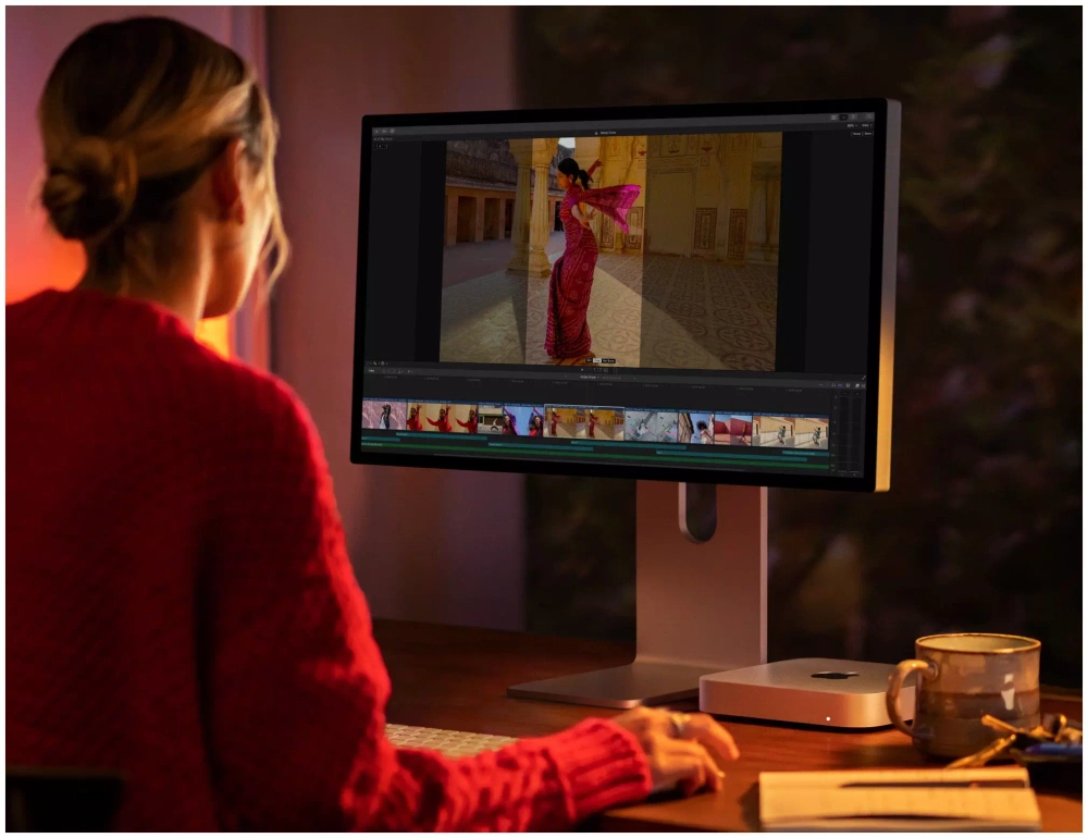 Mac mini (M2 Pro 10‑core GPU 16-core, 8GB, 256GB)