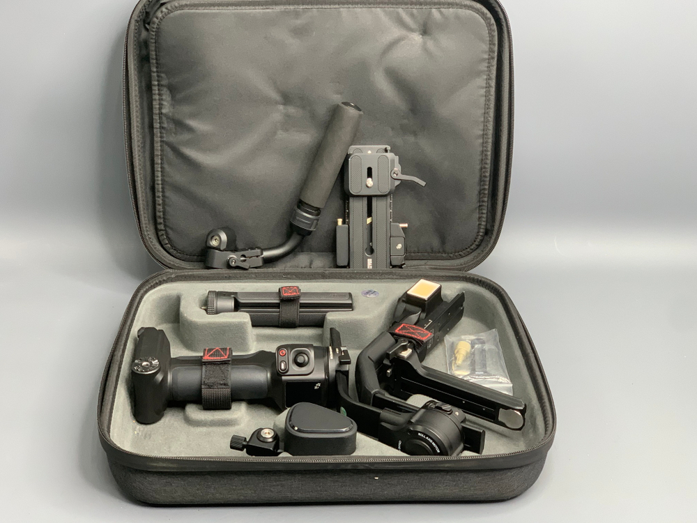 Zhiyun Crane 4 Combo Kit