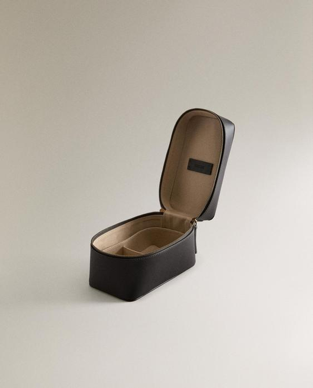 ZARA HOME КОЖАНАЯ ДОРОЖНАЯ КОСМЕТИЧКА ДЛЯ УКРАШЕНИЙ, ШОКОЛАДНЫЙ