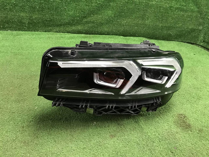 Фара левая BMW 3er G20 (2022-н.в.) LED (В сборе)