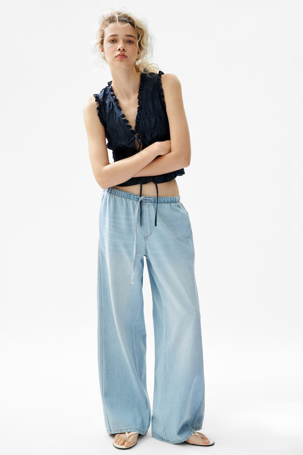 Джинсы на резинке - H&M