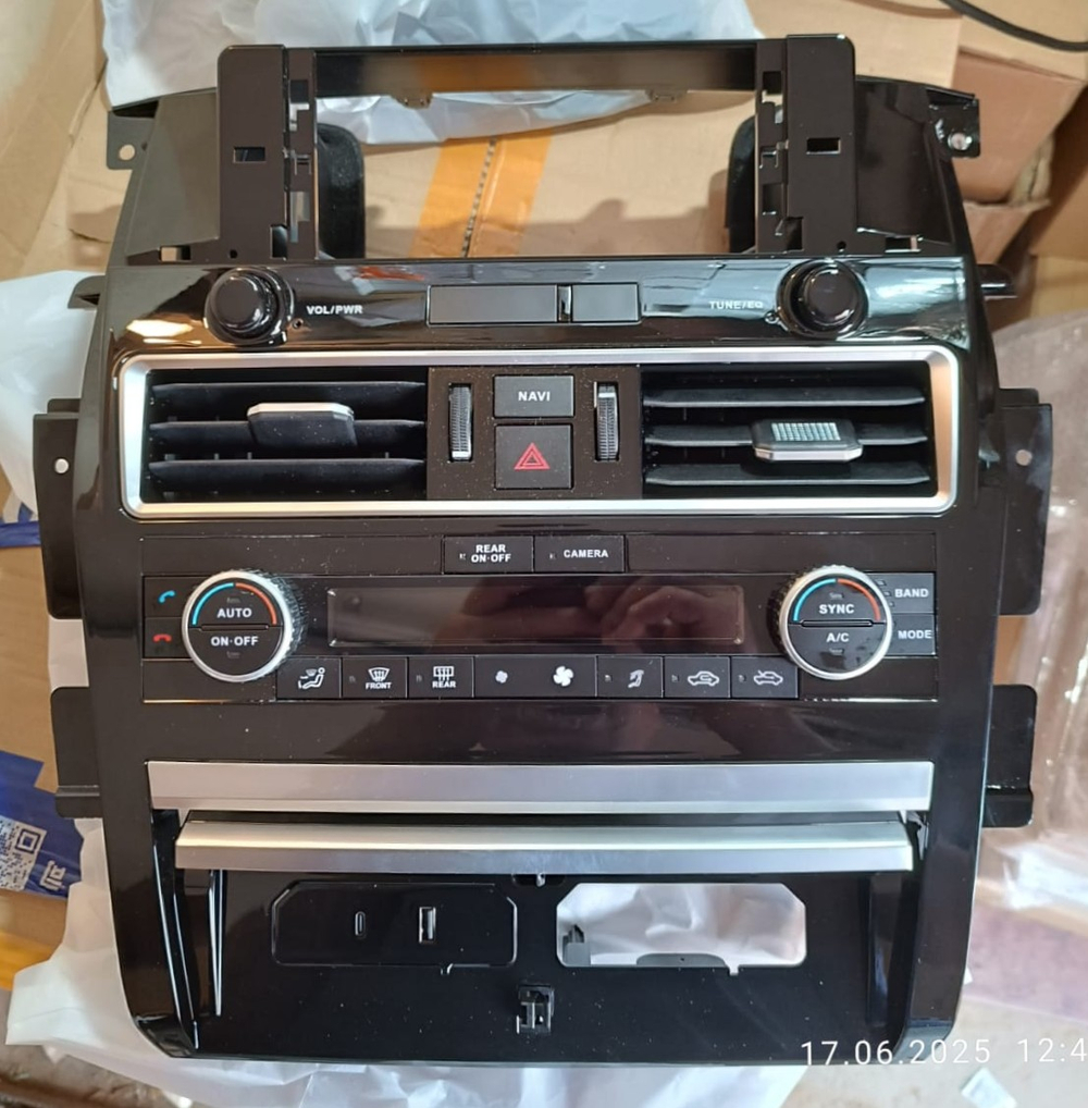 Установочный комплект для INFINITY QX56 / QX80  KUBERG KP-N1211FW