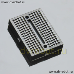 Черная макетная плата