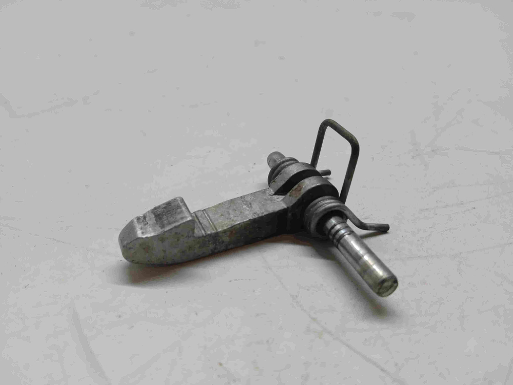 FE1014N кт303 Крючок люка стиральной машины Zanussi FE1014N4N