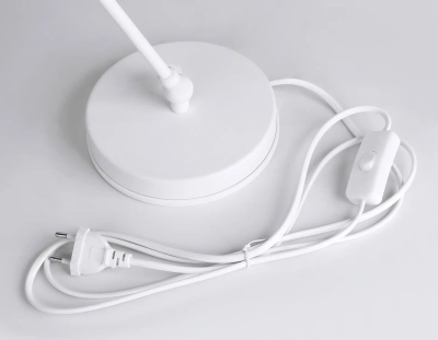 Настольная лампа в стиле лофт TR8152 WH белый E27 max 40W